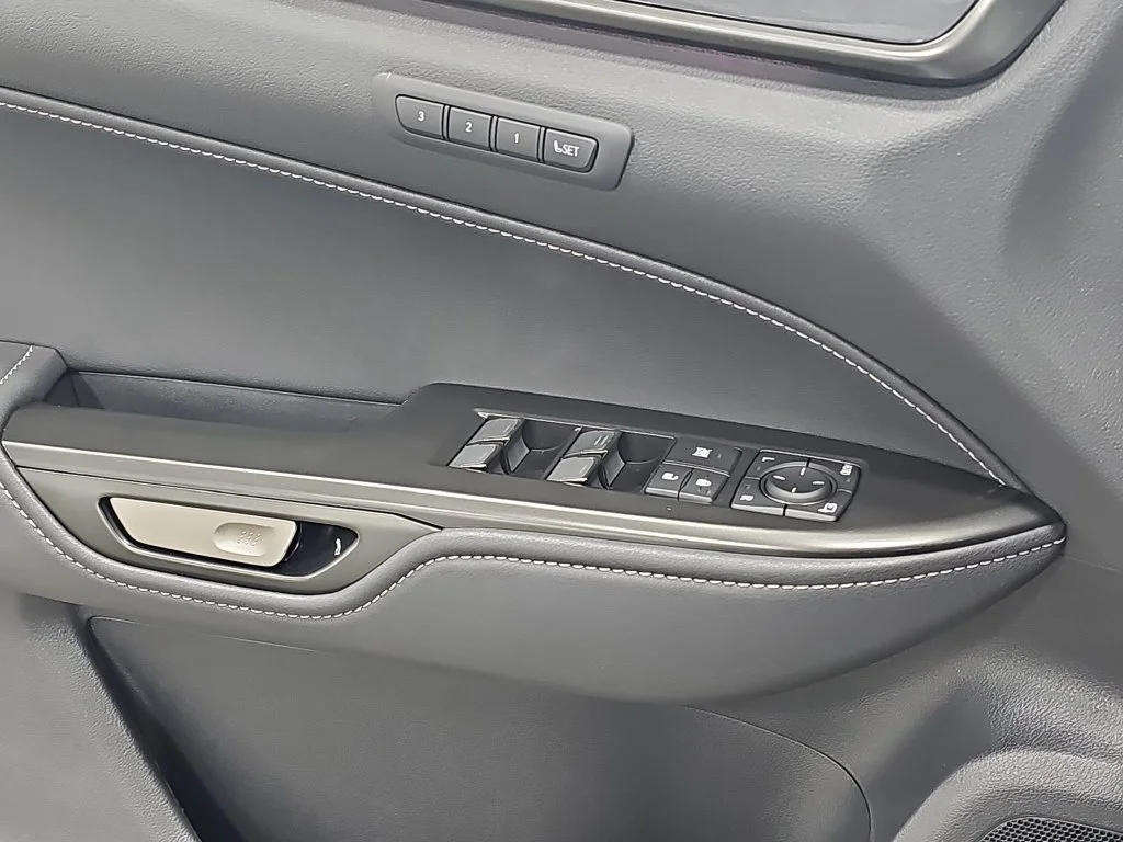 New 2026 Ultra White Lexus PREMIUM image 27
