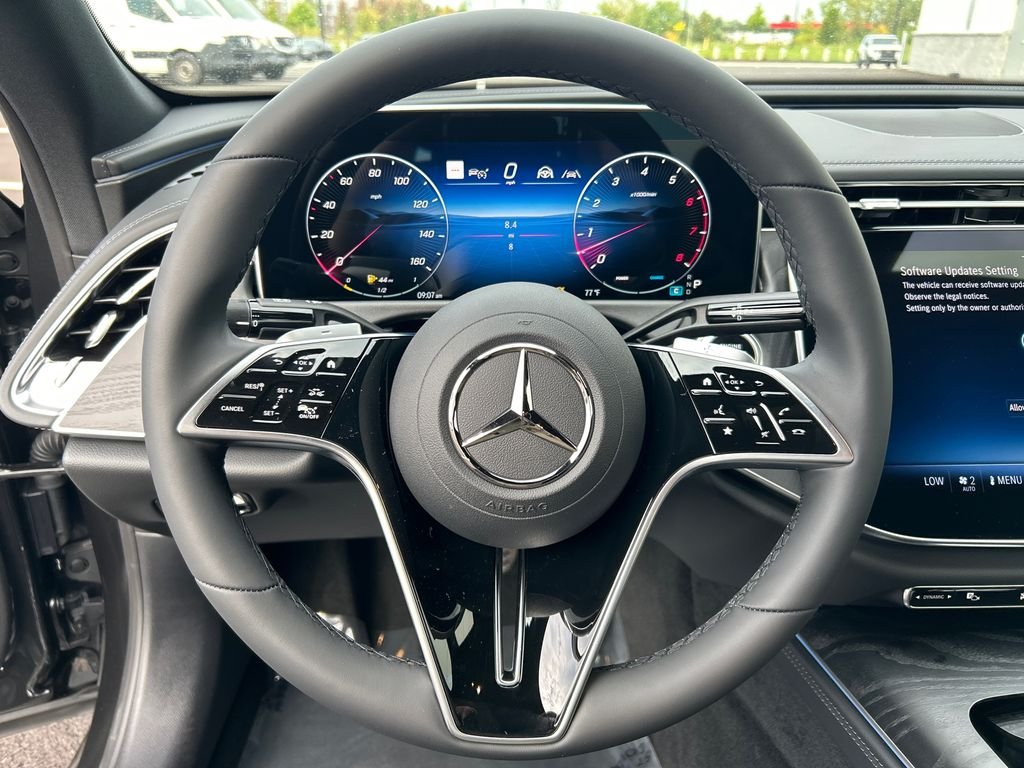 New 2026 Graphite Grey Metallic Mercedes-Benz E 450 image 19