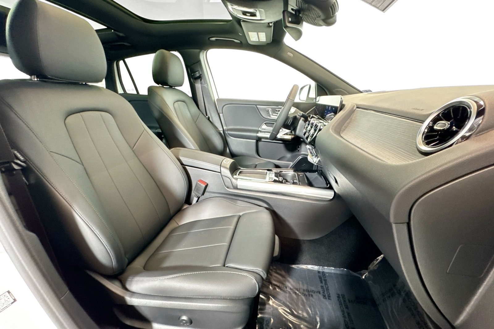 Certified Used 2026 Polar White Mercedes-Benz GLA 250 image 26