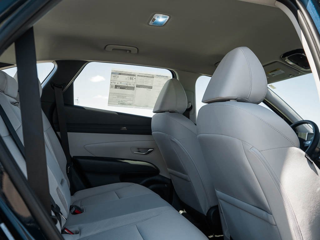New 2026 Amazon Gray Hyundai Blue SE AWD image 11
