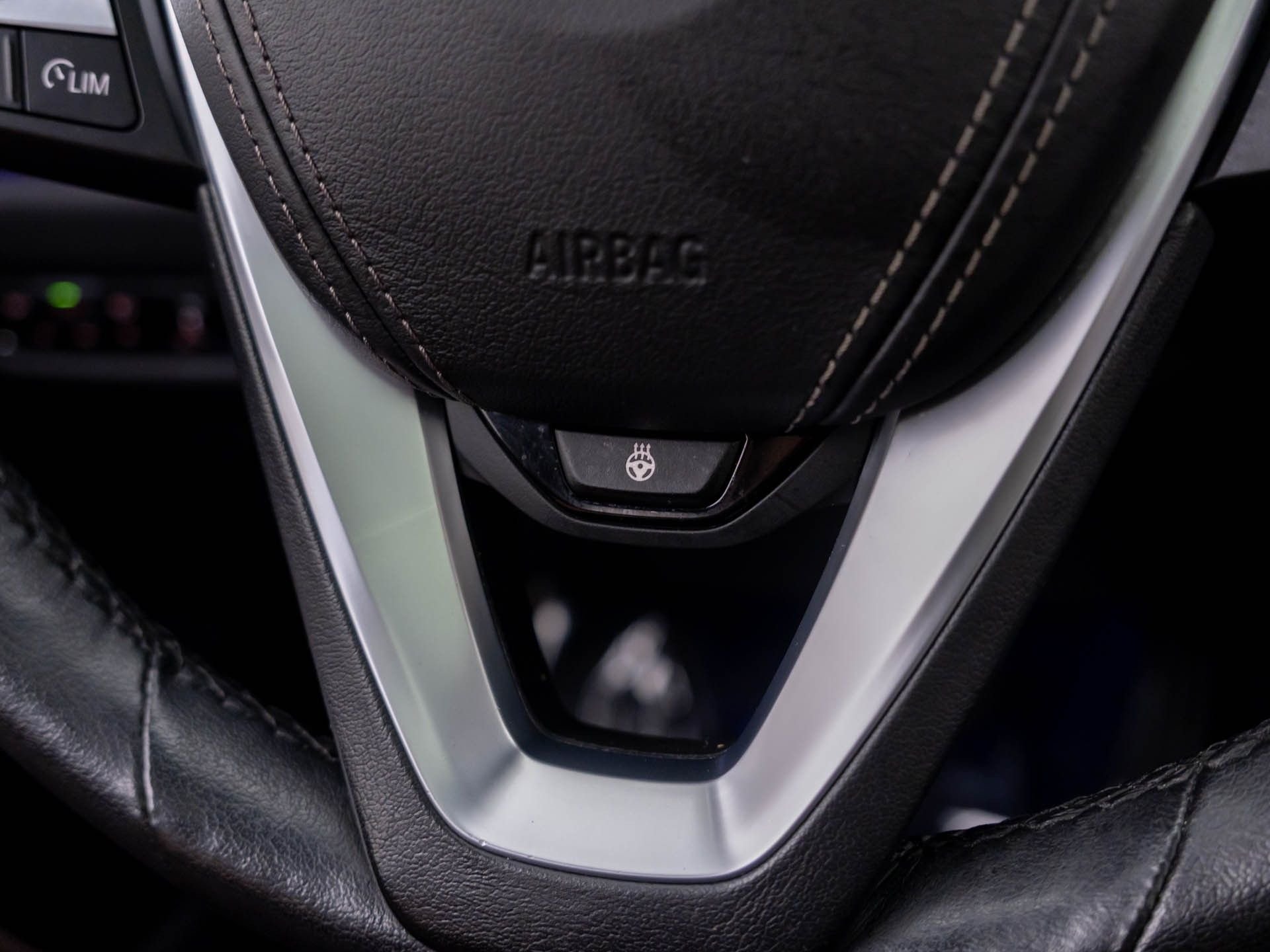Used 2021 Blue BMW xDrive40i image 28