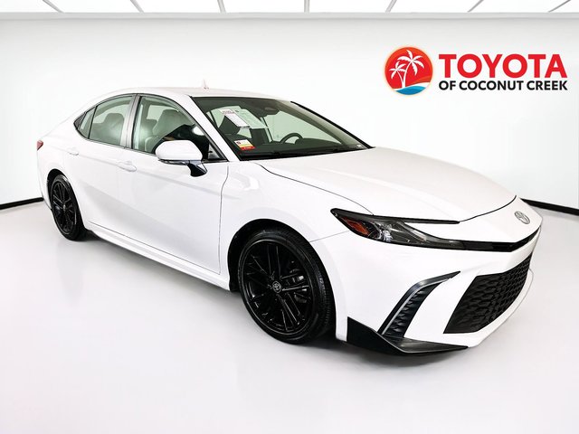 2025 Toyota Camry media 1