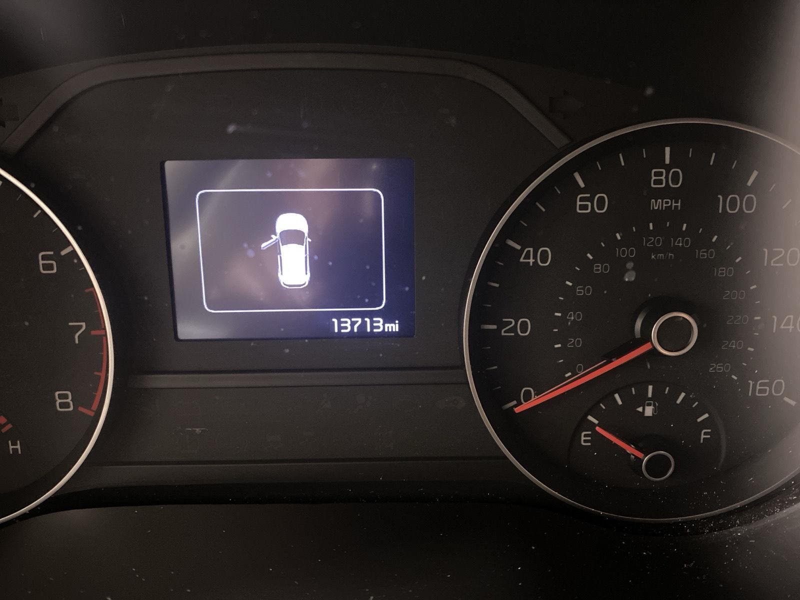 Used 2019 Sparkling Silver Kia LX image 13