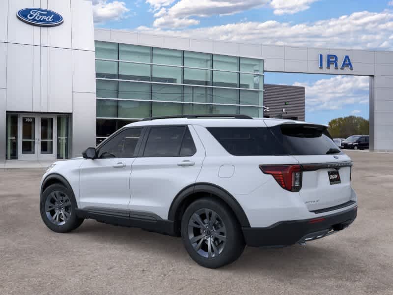 New 2026 Space White Metallic Ford Active image 4