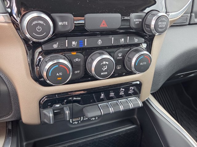 Used 2022 Black Ram Laramie image 23
