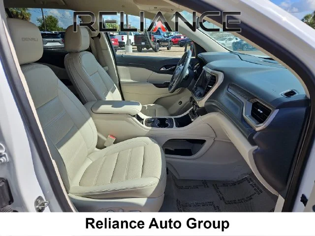 Used 2023 White GMC Denali image 17