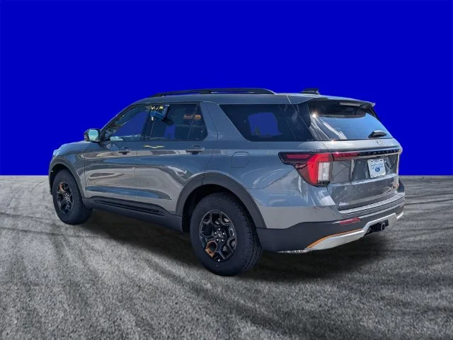 New 2027 Carbonized Gray Metallic Ford Tremor® image 6