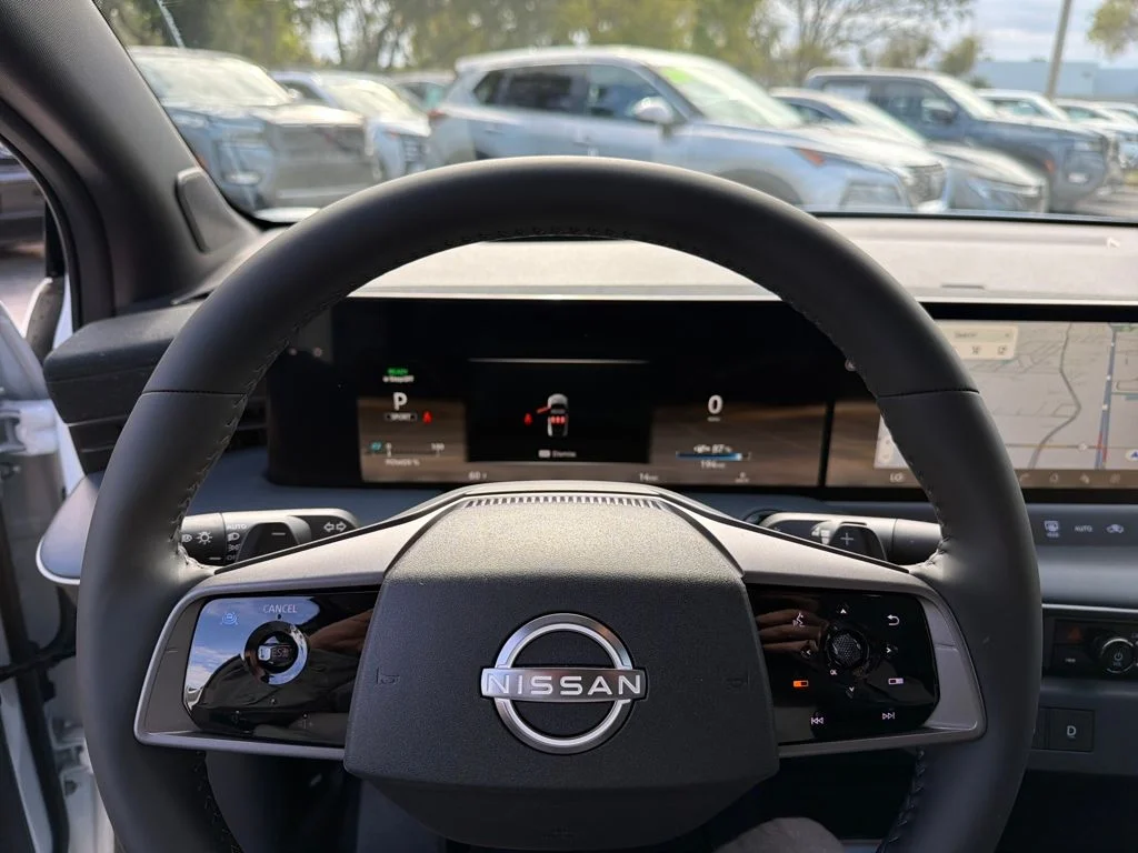 New 2026 White Nissan PLATINUM+ image 20