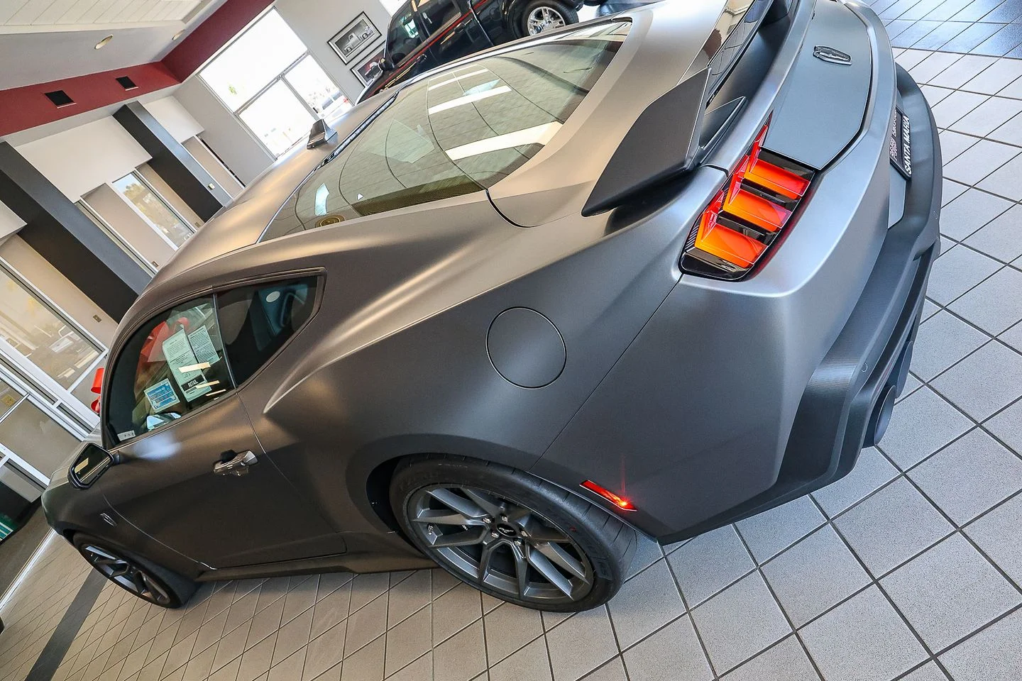 New 2026 Carbonized Gray Metallic Ford Dark Horse® Premium image 9