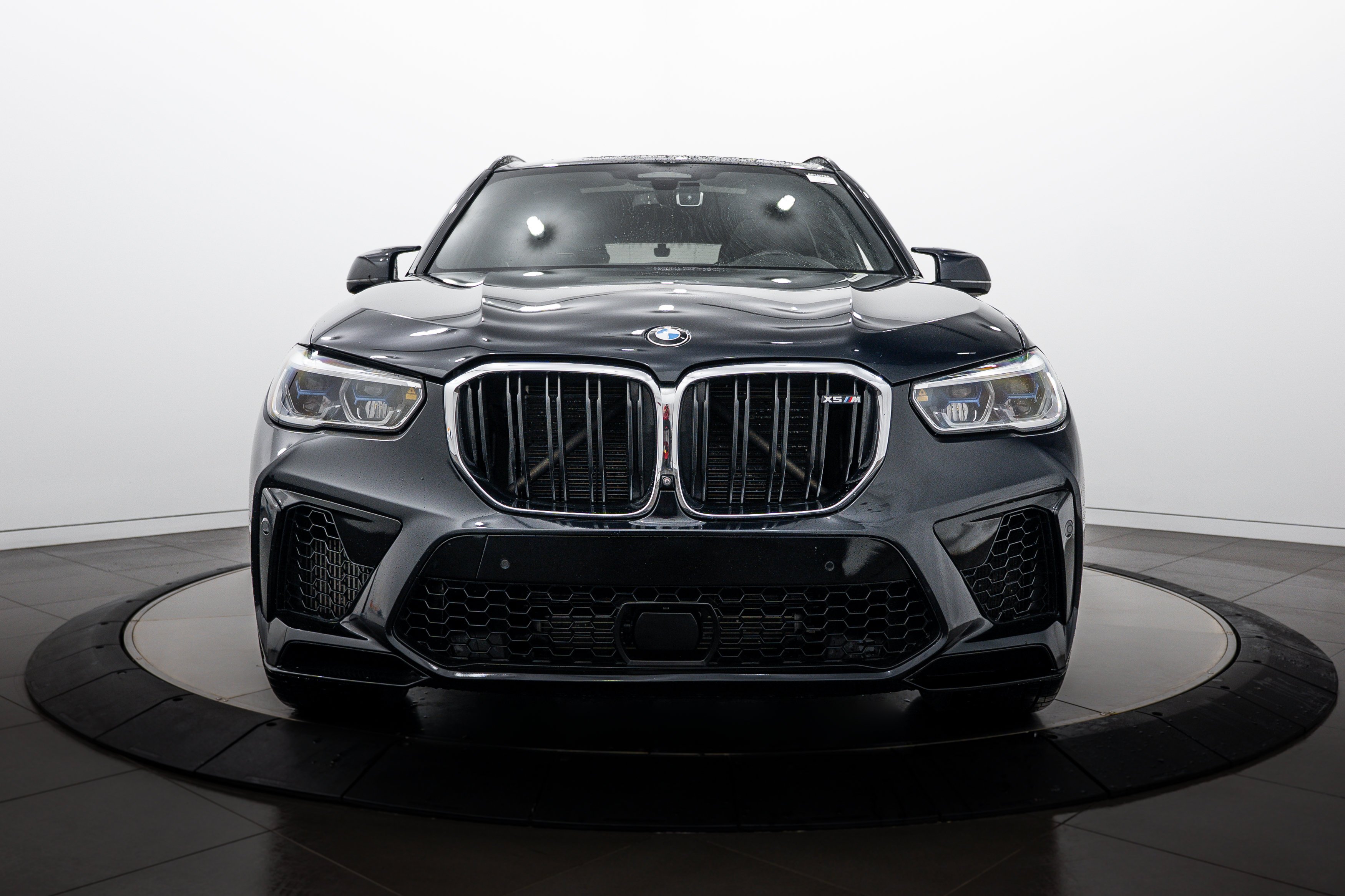 Used 2021 Carbon Black Metallic BMW  image 26