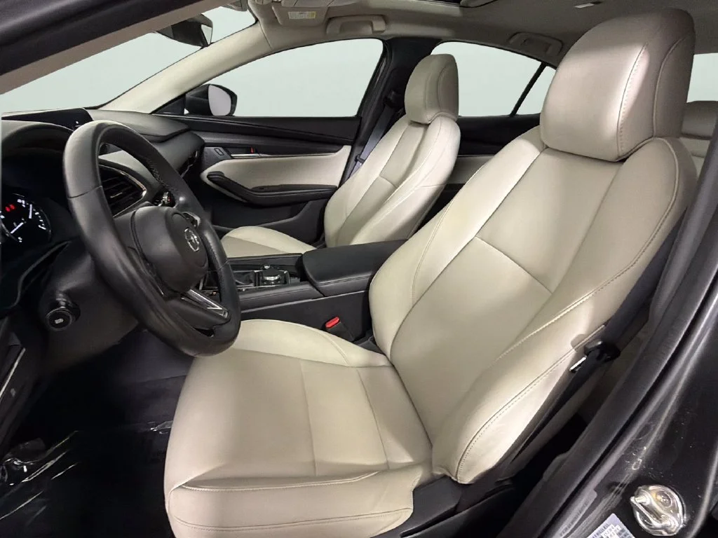 Used 2024 Gray Mazda 2.5 S Preferred image 17