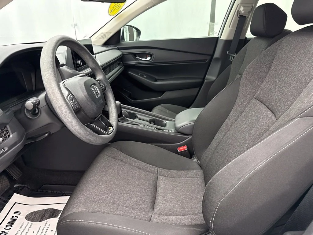 Used 2024 Meteorite Gray Metallic Honda EX image 15