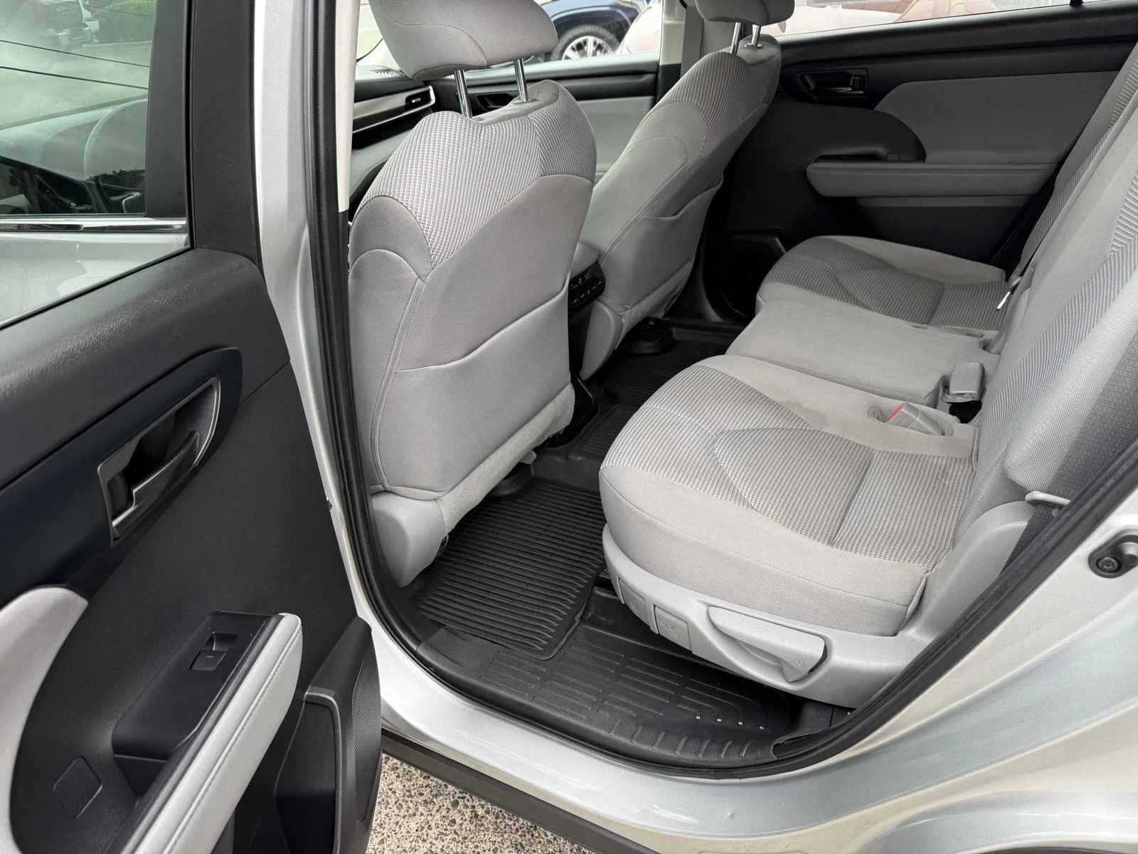 Used 2023 Celestial Silver Metallic Toyota LE image 13