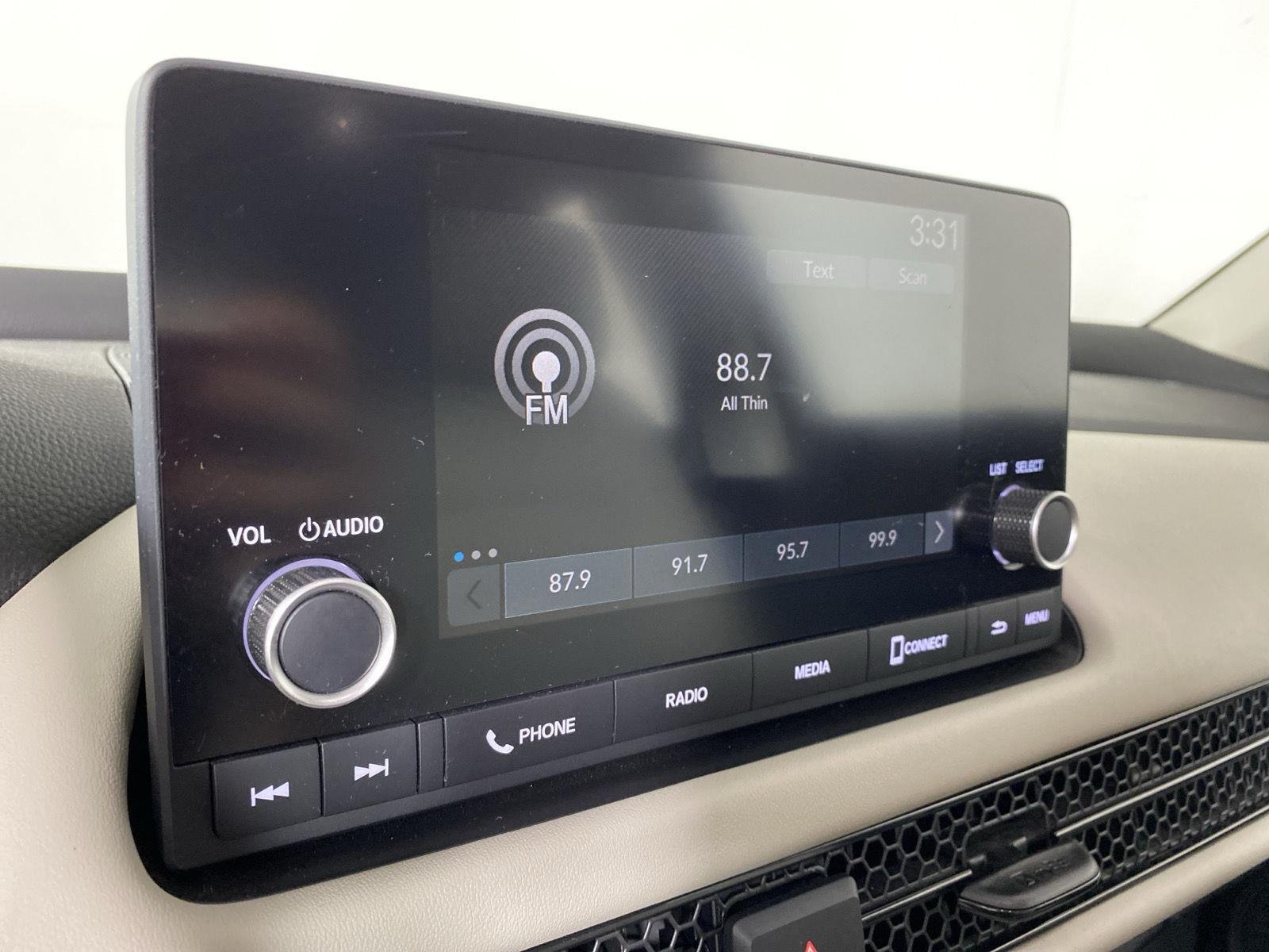 Used 2023 Nordic Forest Pearl Honda LX image 18