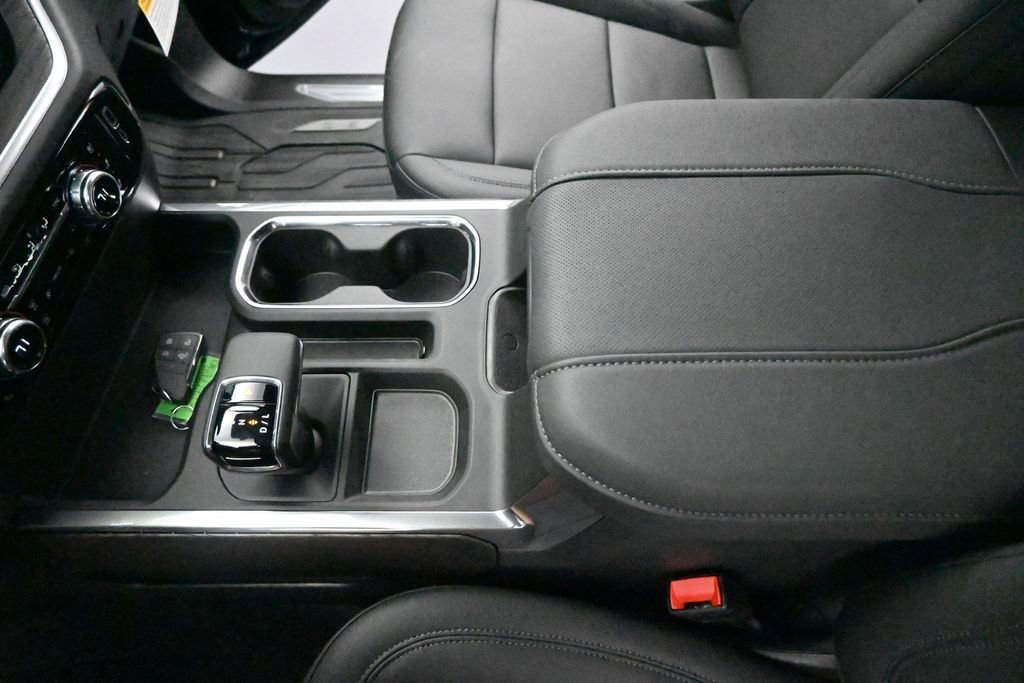 New 2026 Onyx Black GMC SLT image 15