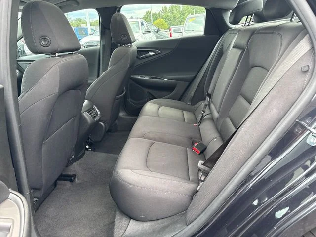 2023 Chevrolet Malibu 1LT - Photo 30
