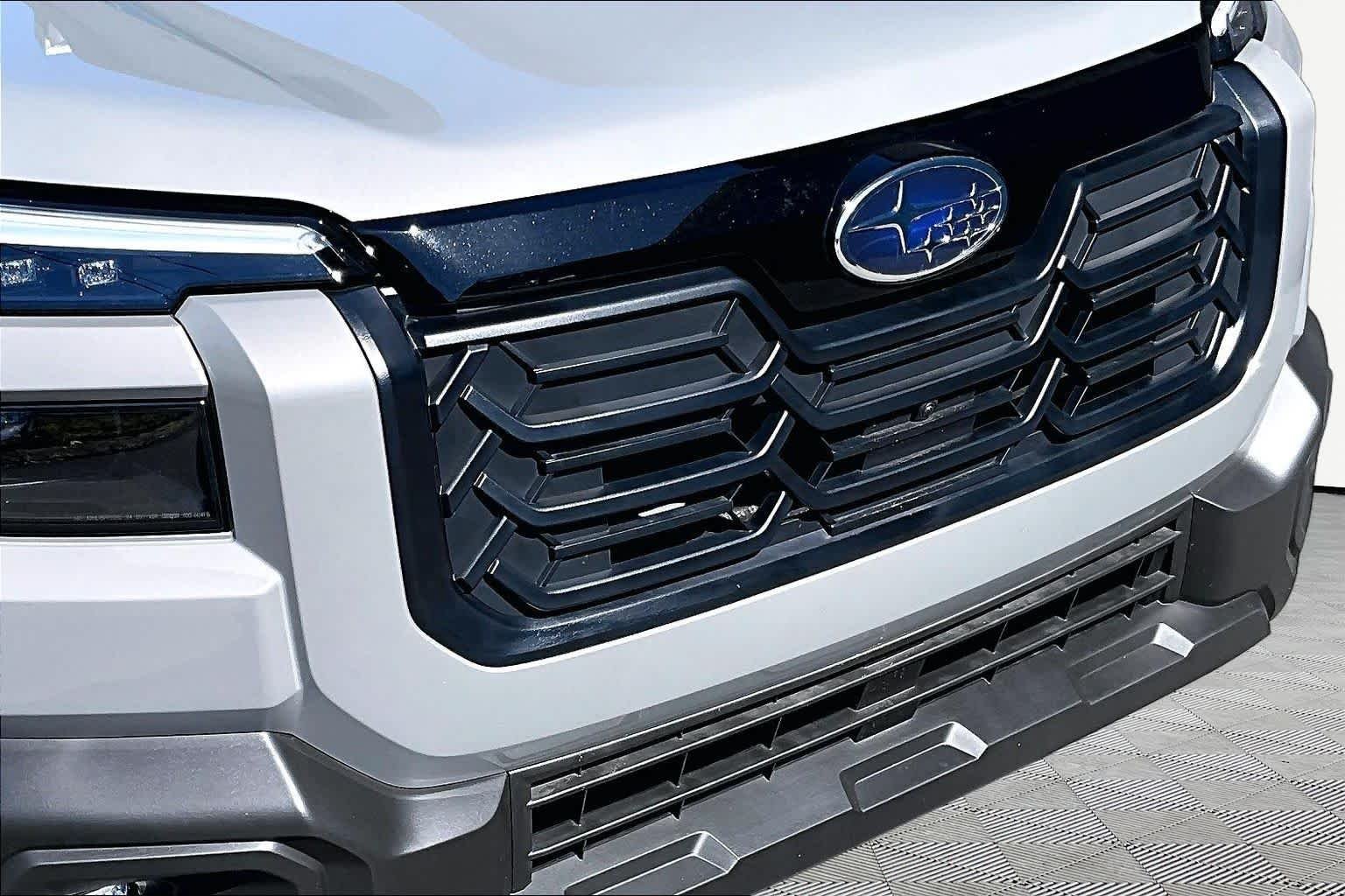 Used 2026 River Rock Pearl Subaru Touring image 55