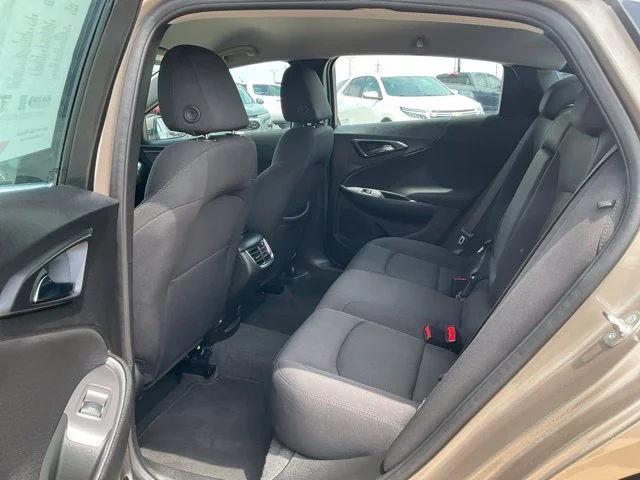 Used 2025 Gray Chevrolet LT image 28