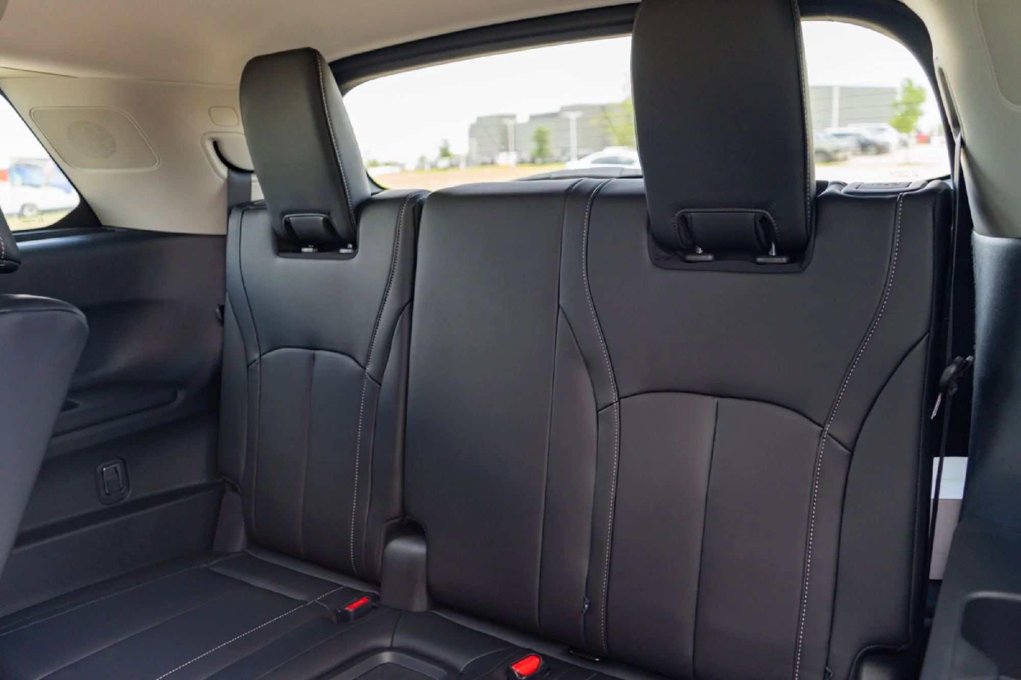 Certified Used 2026 Black INFINITI LUXE image 21