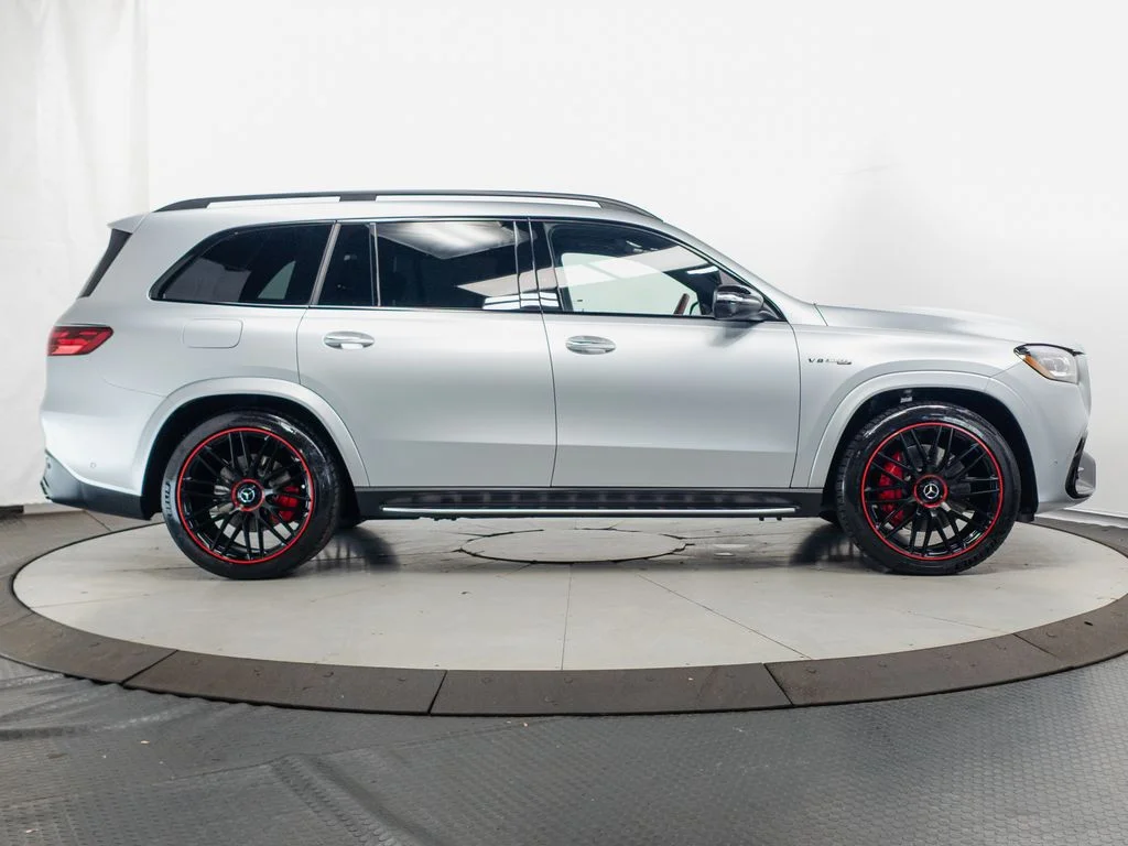 Certified Used 2026 MANUFAKTUR Cirrus Silver Magno Mercedes-Benz GLS 63 AMG® image 36