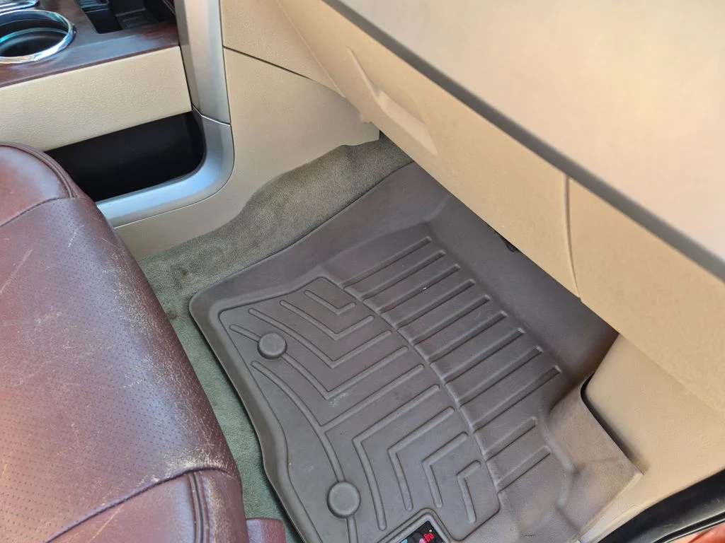 Used 2014 Orange Ford King Ranch image 39