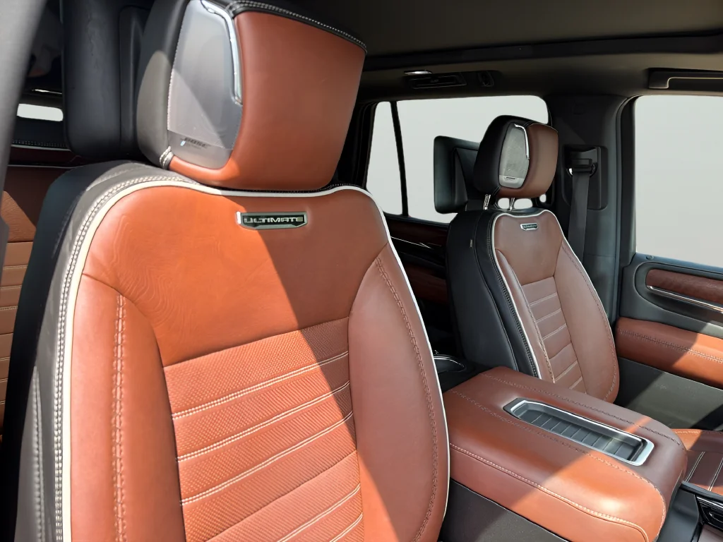 Used 2023 Beige GMC Denali Ultimate image 37