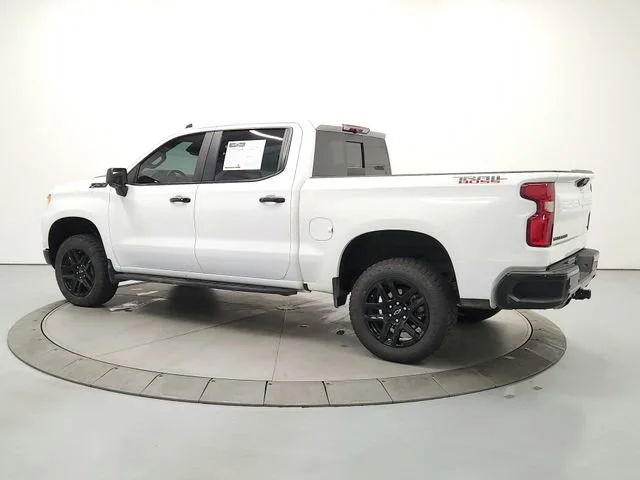 Used 2024 Summit White Chevrolet LT Trail Boss image 5