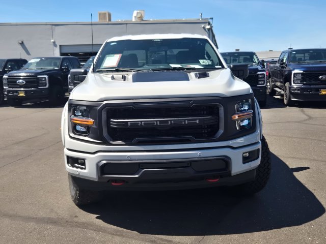 New 2026 White Ford XLT image 2