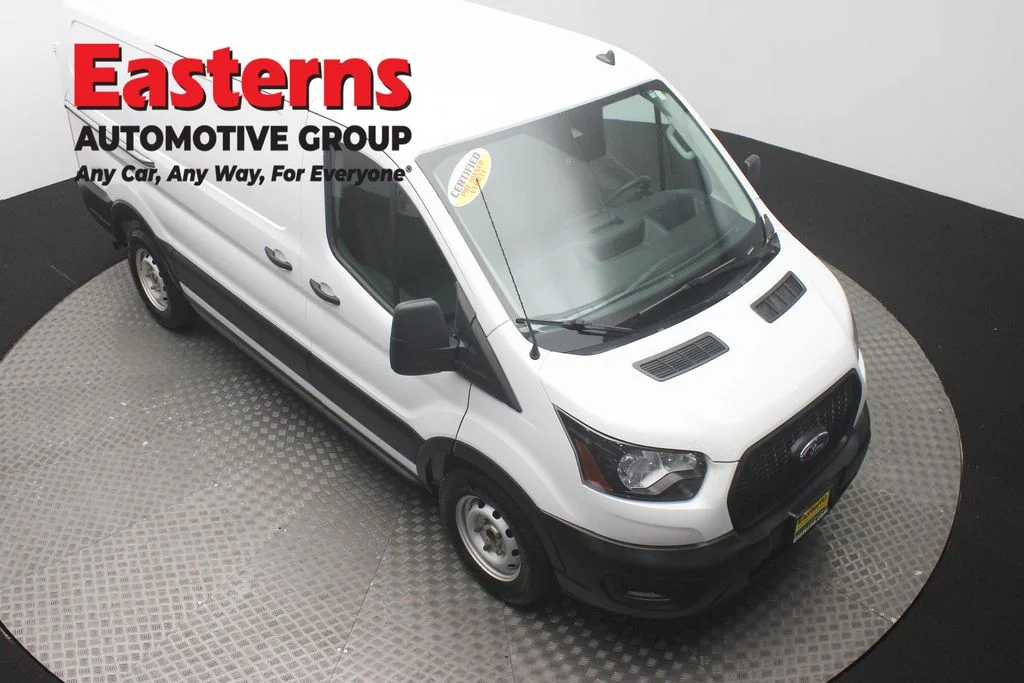 Used 2022 White Ford Base image 3