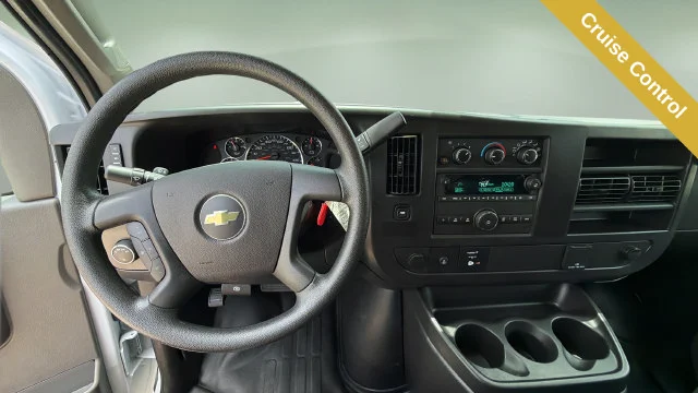 Used 2025 White Chevrolet Work Van image 12