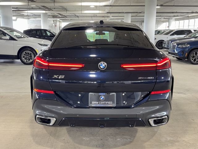 Certified Used 2025 Carbon Black Metallic BMW xDrive40i image 7