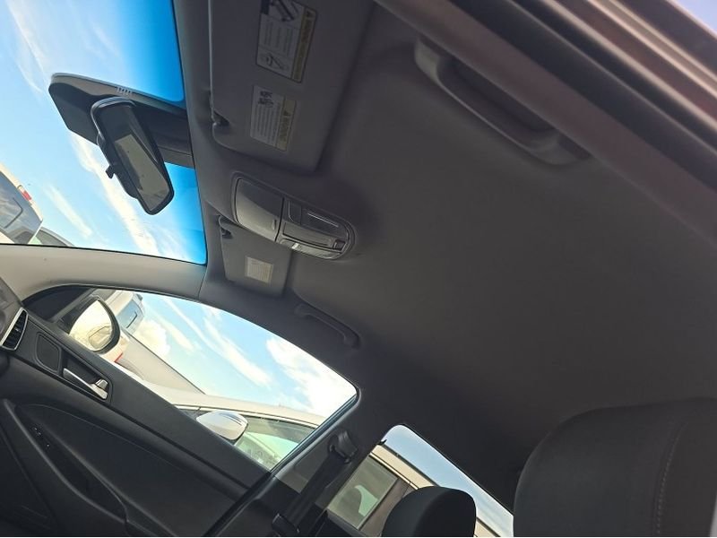 Used 2020 Magnetic Force Hyundai Value image 15