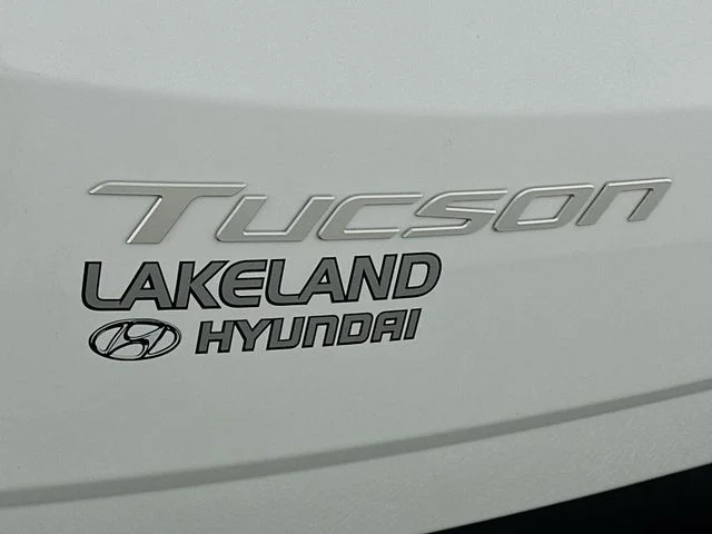 New 2026 Hyundai TUCSON SEL