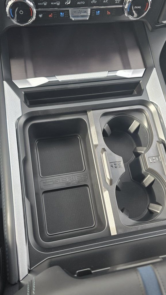 2026 Ford F-250 Super Duty Platinum - Photo 28