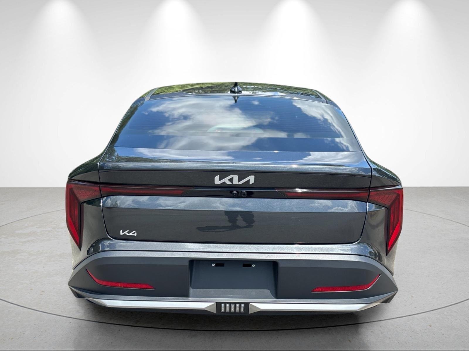 Used 2025 Interstellar Gray Kia EX image 4