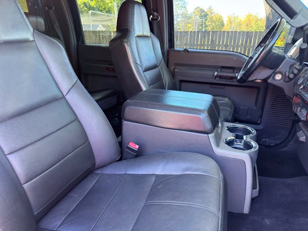 Used 2010 Black Ford Lariat image 28