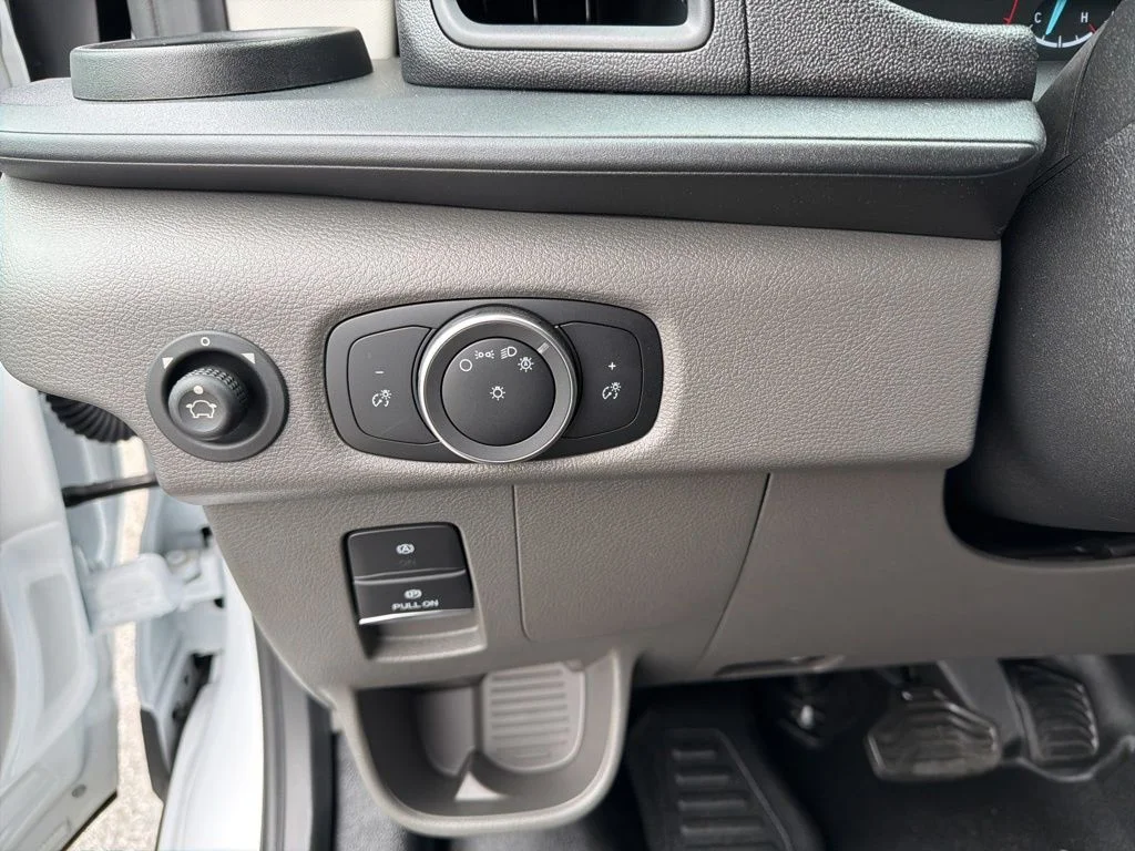 2025 Ford Transit Van Base - Photo 16