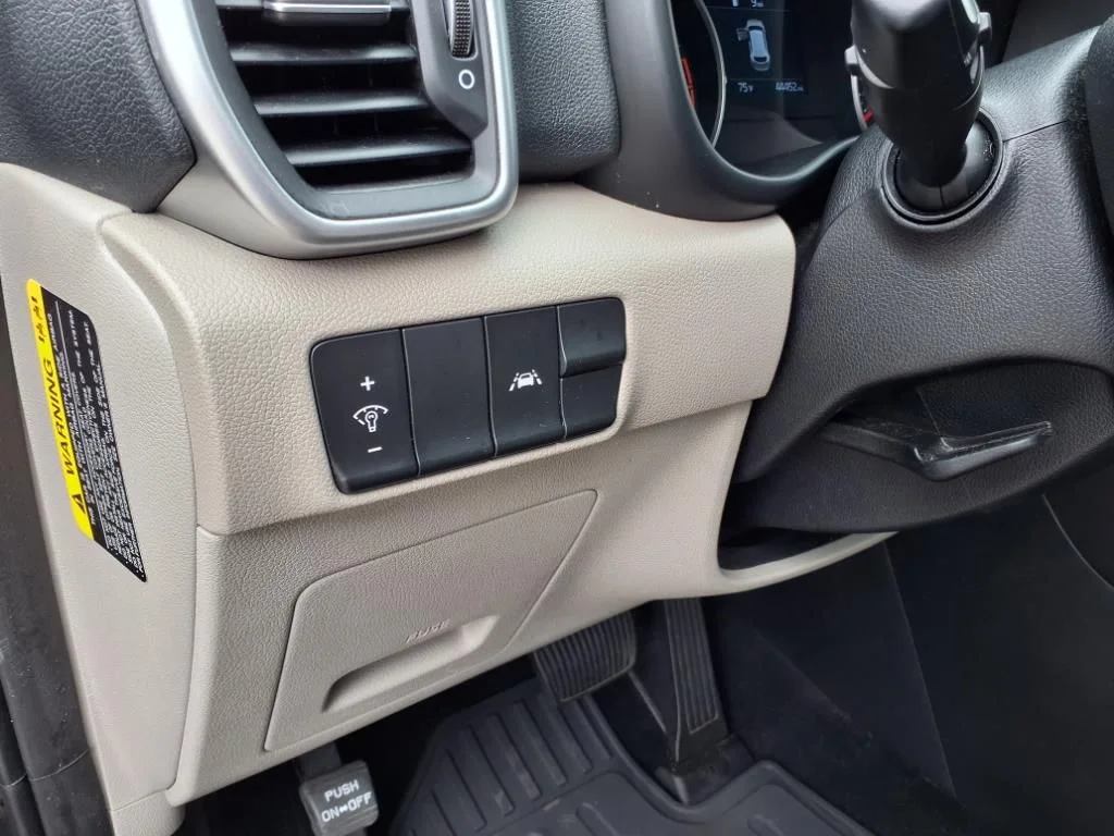 2022 Kia Sportage LX - Photo 14