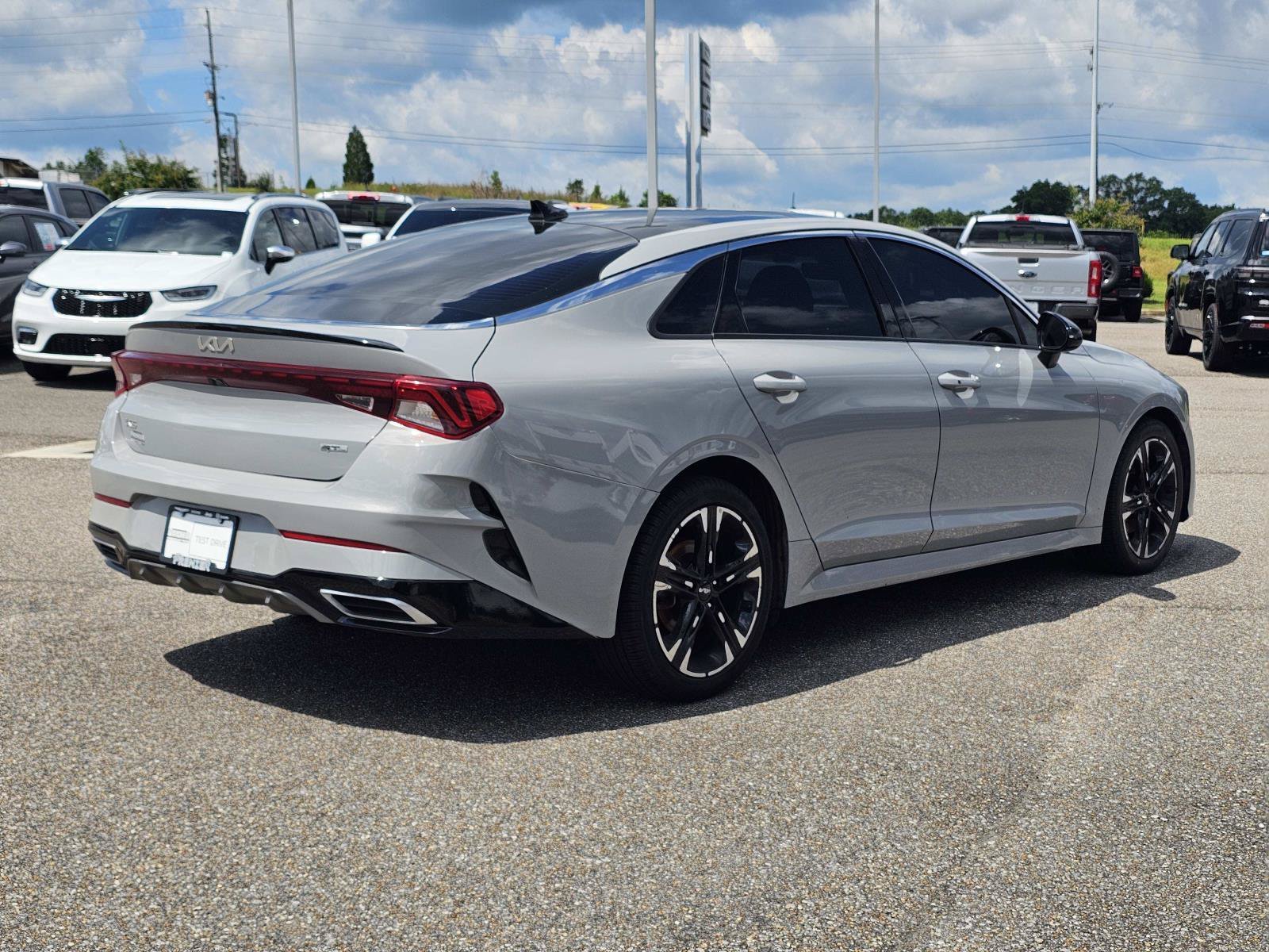 Used 2023 Wolf Gray Kia GT-Line image 8