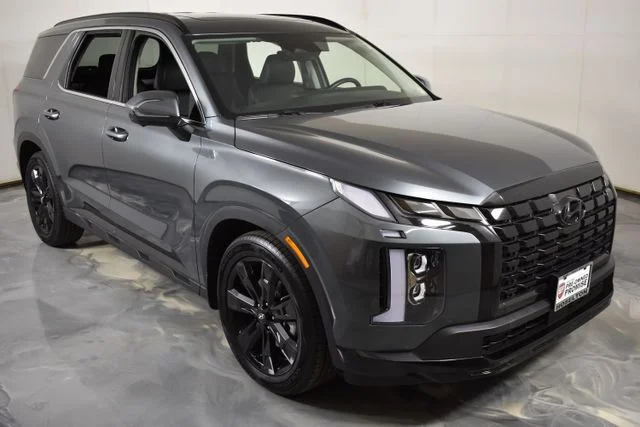 Used 2025 Gray Hyundai XRT image 12