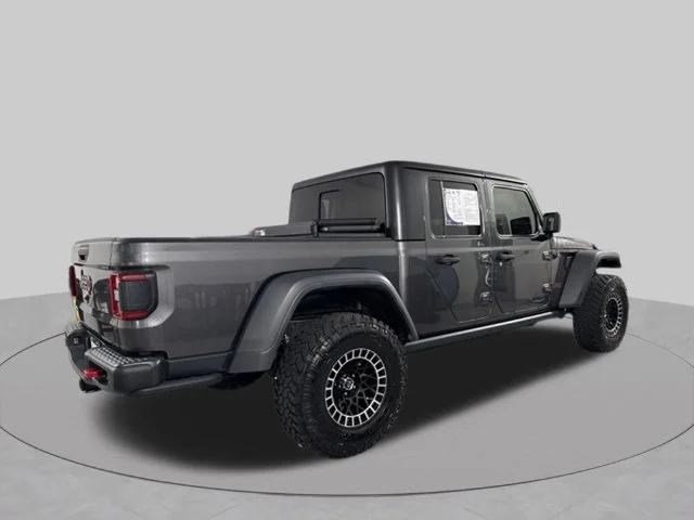 Used 2020 Gray Jeep Rubicon image 12