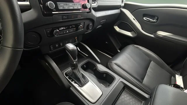 Used 2024 White Nissan SL image 15