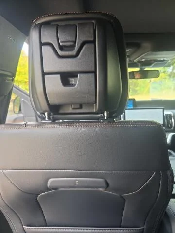 New 2027 Glacier Gray Metallic Tri-Coat Ford Tremor® image 69