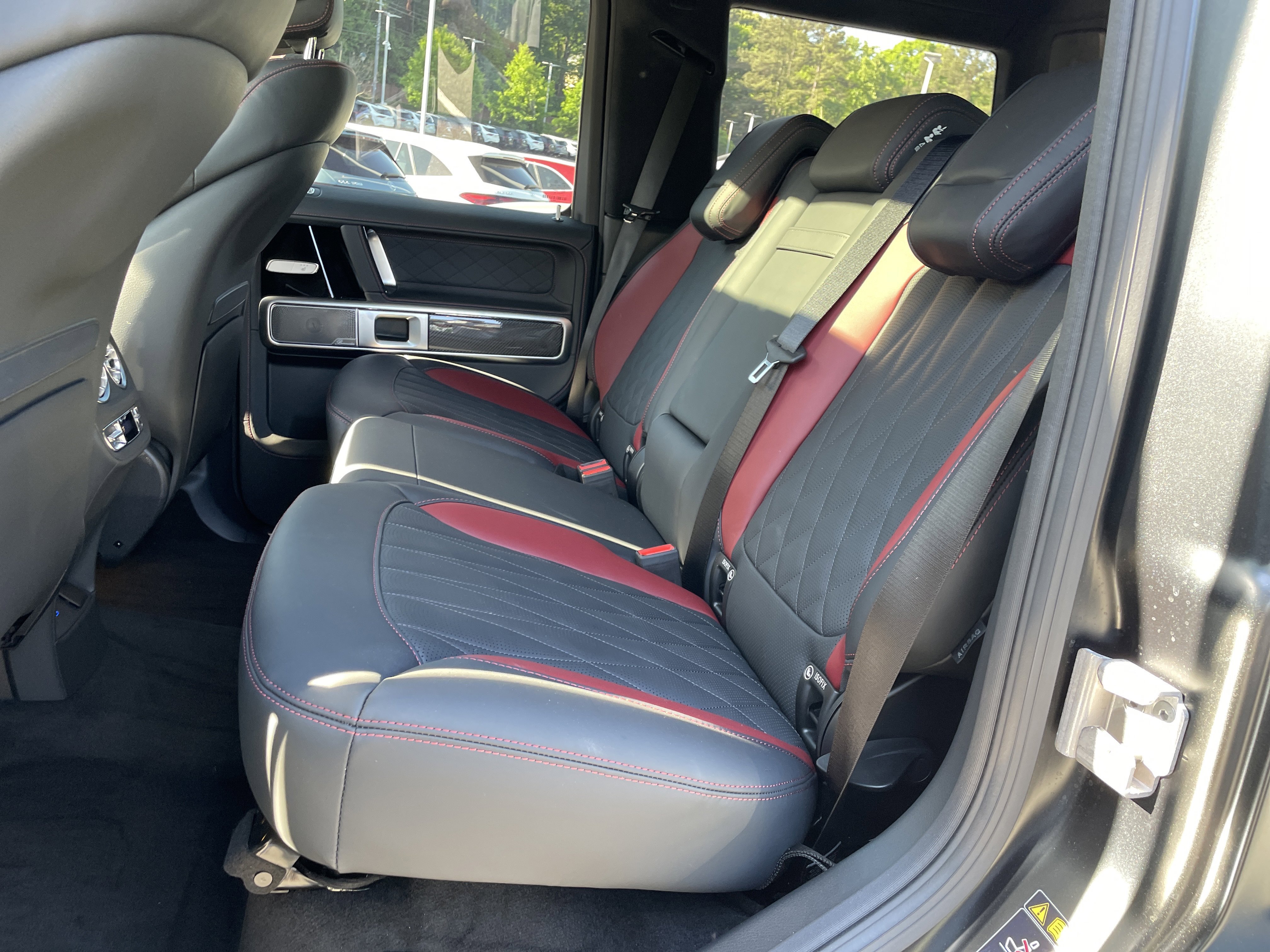 New 2026 MANUFAKTUR Night Black Magno Mercedes-Benz AMG® G 63 SUV image 36