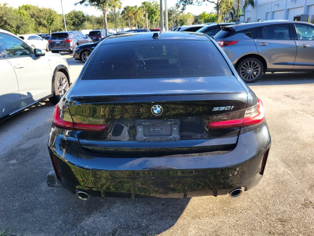 Used 2024 Black BMW 330i image 8