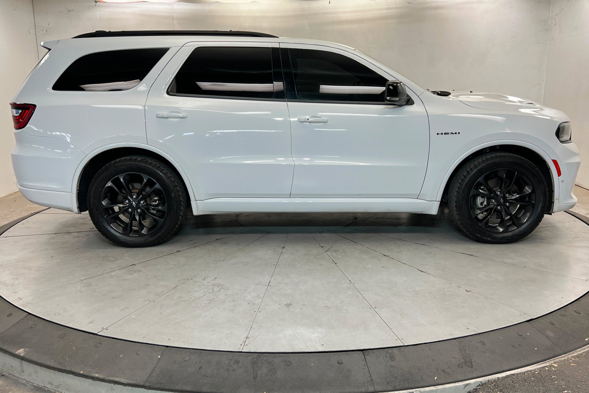 2023 Dodge Durango R/T - Photo 7