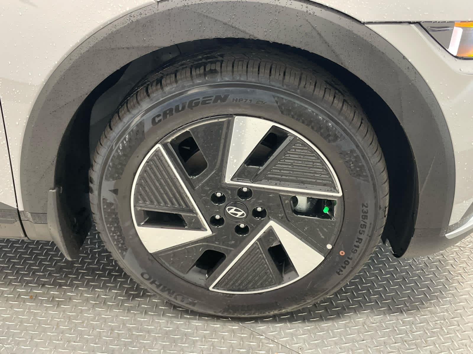 New 2026 Cyber Gray Hyundai SEL image 19