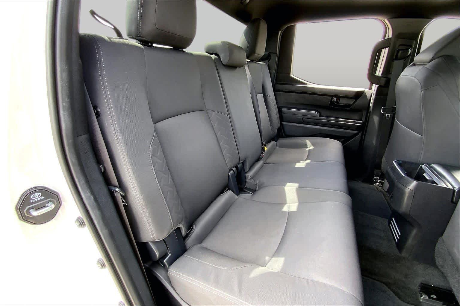 Used 2025 Ice Cap Toyota SR5 image 19
