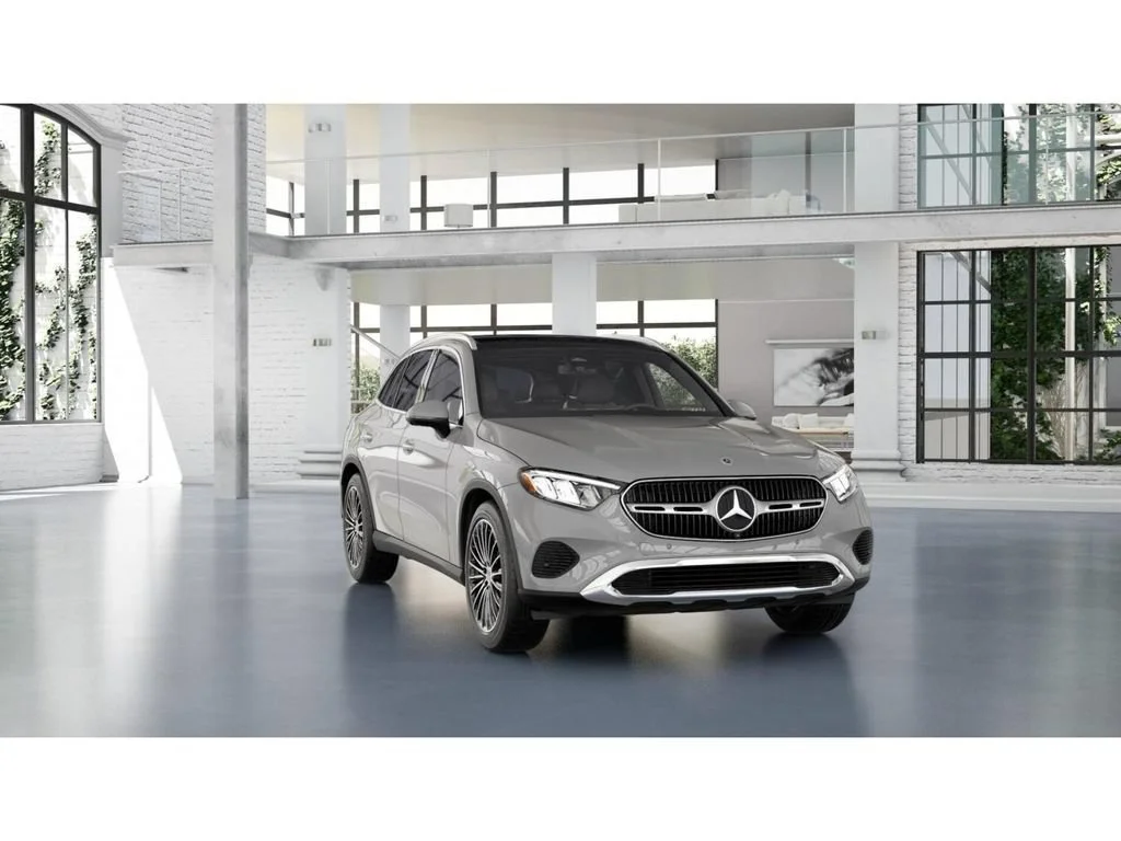 New 2027 White Mercedes-Benz GLC 300 image 41