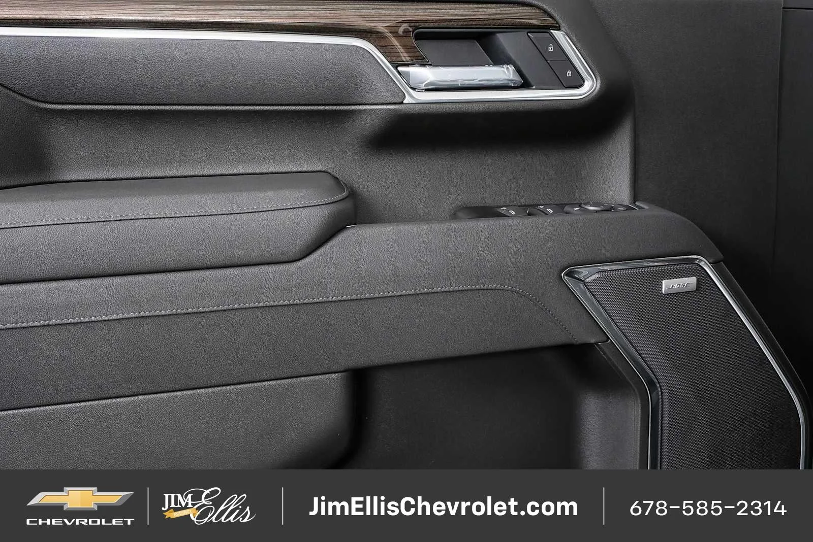 New 2026 Summit White Chevrolet LT Trail Boss image 6